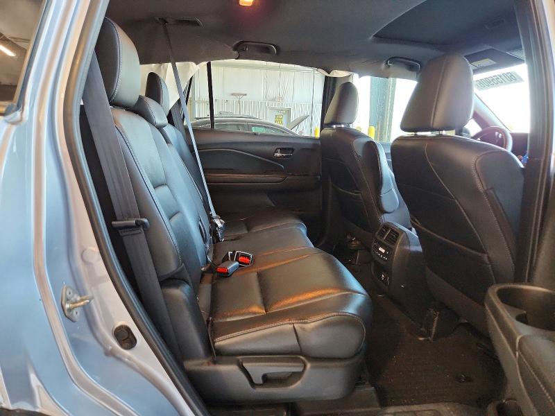 60155906 :رقم المزاد ، 5FNYF7H97KB000403 vin ، 2019 Honda Passport مزاد بيع