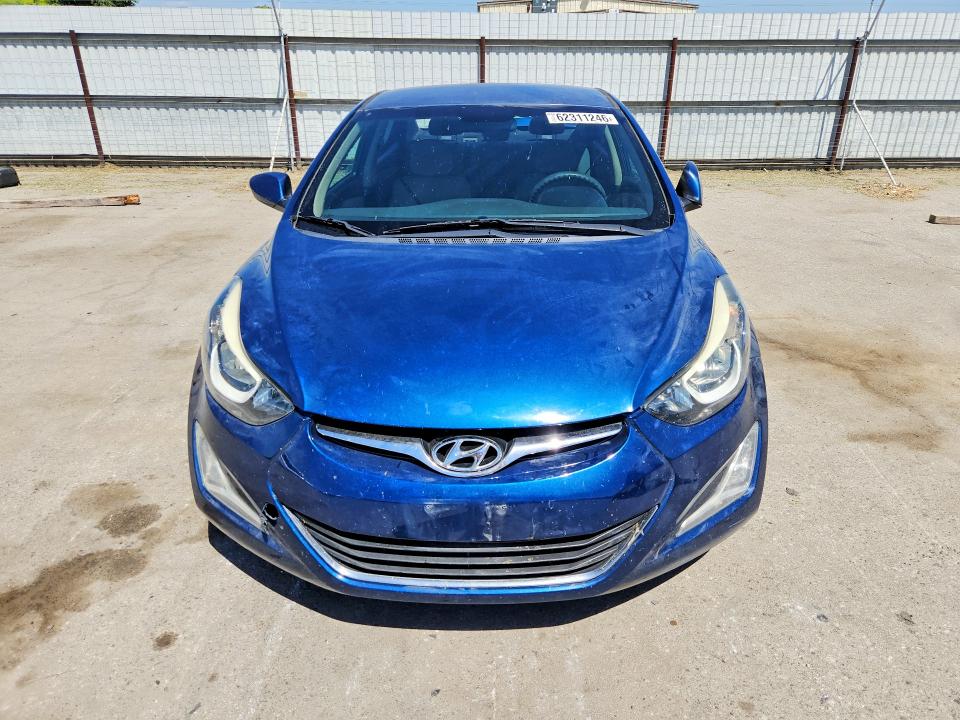 62311246 :رقم المزاد ، KMHDH4AEXFU304168 vin ، 2015 Hyundai Elantra مزاد بيع