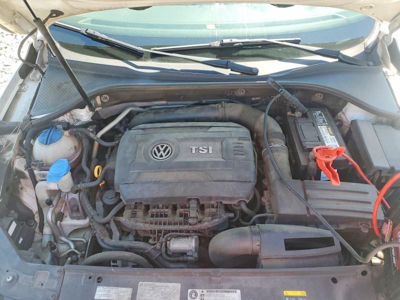 61327806 :رقم المزاد ، 1VWBS7A36FC013666 vin ، 2015 Volkswagen Passat مزاد بيع