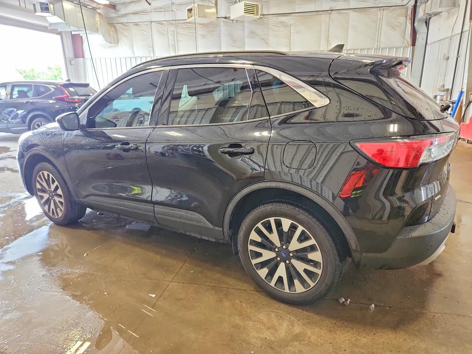 59920306 :رقم المزاد ، 1FMCU9H92LUB68773 vin ، 2020 Ford Escape مزاد بيع