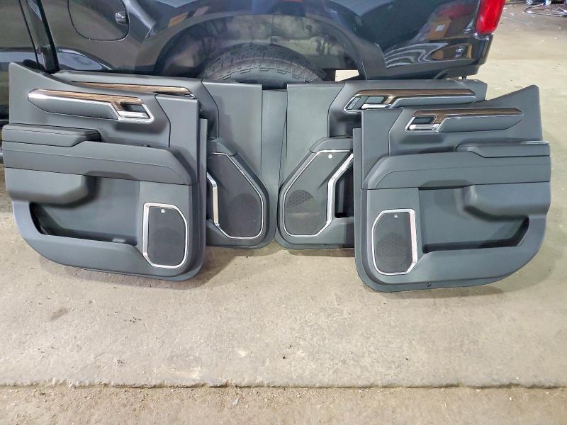 62421576 :رقم المزاد ، 2GCUDEED2P1154951 vin ، 2023 Chevrolet Silverado مزاد بيع