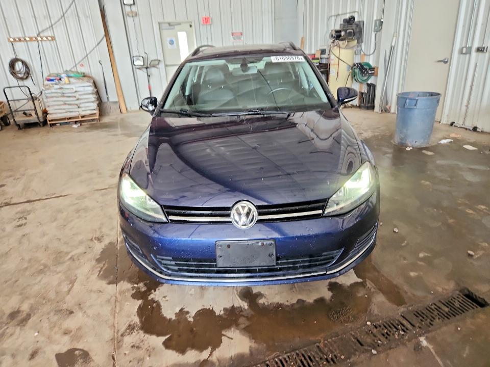 61696976 :رقم المزاد ، 3VWC17AU1GM509412 vin ، 2016 Volkswagen Golf Sportwagen مزاد بيع