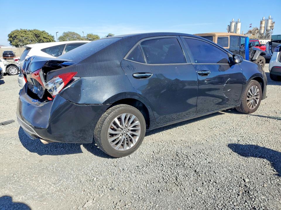 2017 Toyota Corolla მანქანა იყიდება აუქციონზე, vin: 5YFBURHE2HP571931, აუქციონის ნომერი: 62065026