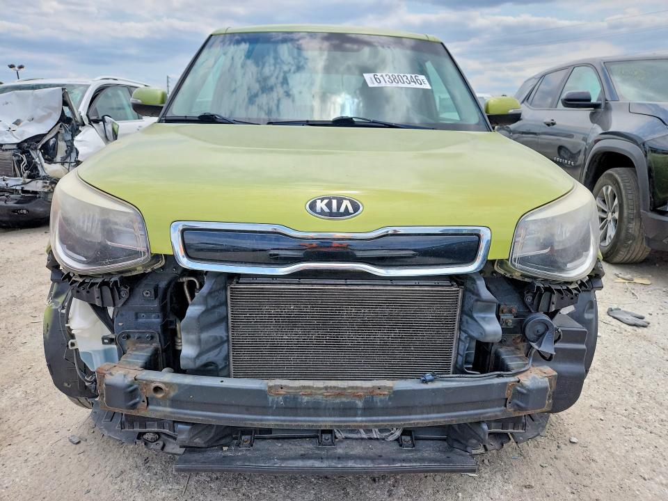 2014 Kia Soul მანქანა იყიდება აუქციონზე, vin: KNDJP3A51E7713113, აუქციონის ნომერი: 61380346