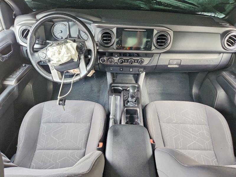2016 Toyota Tacoma მანქანა იყიდება აუქციონზე, vin: 5TFDZ5BN4GX005684, აუქციონის ნომერი: 59821606