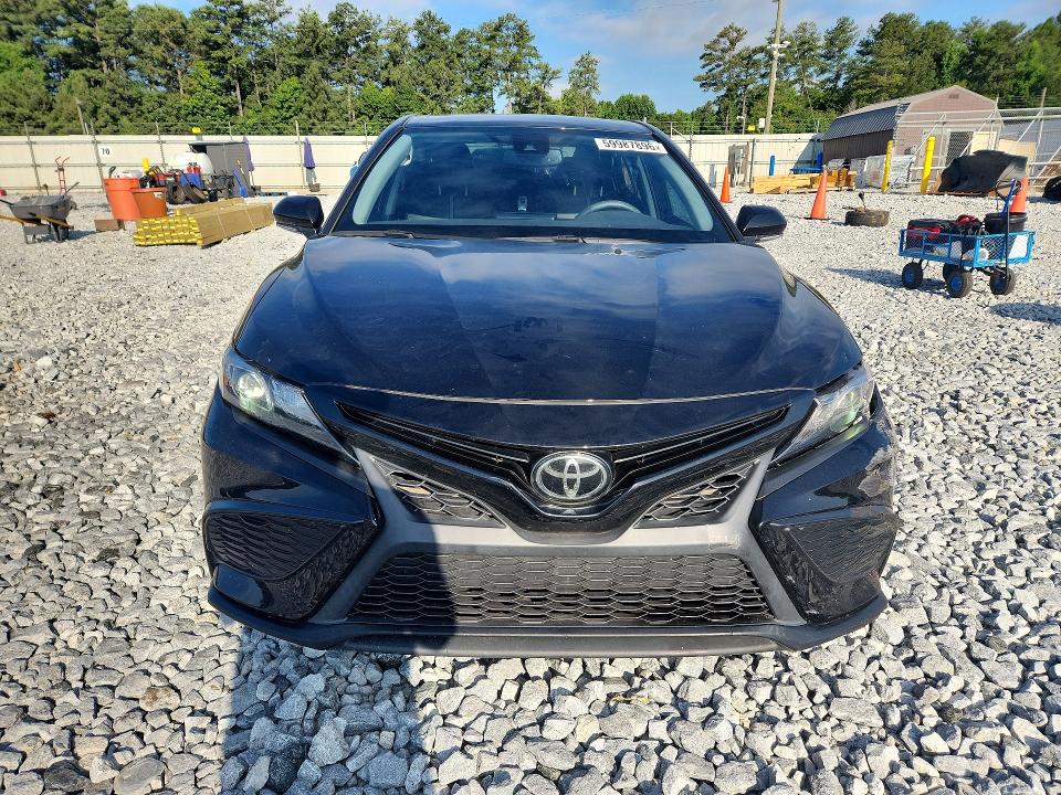 59987896 :رقم المزاد ، 4T1T11AK9PU725451 vin ، 2023 Toyota Camry مزاد بيع