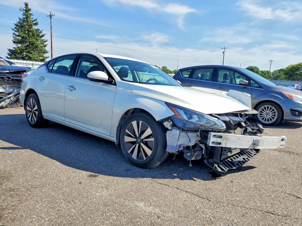 Продажа на аукционе авто 2019 Nissan Altima, vin: 1N4BL4DW3KC151573, номер лота: 60472746