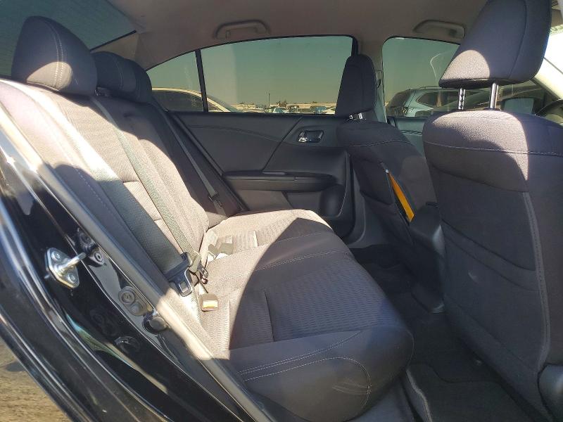 2015 Honda Accord მანქანა იყიდება აუქციონზე, vin: 1HGCR2F56FA228560, აუქციონის ნომერი: 60126646