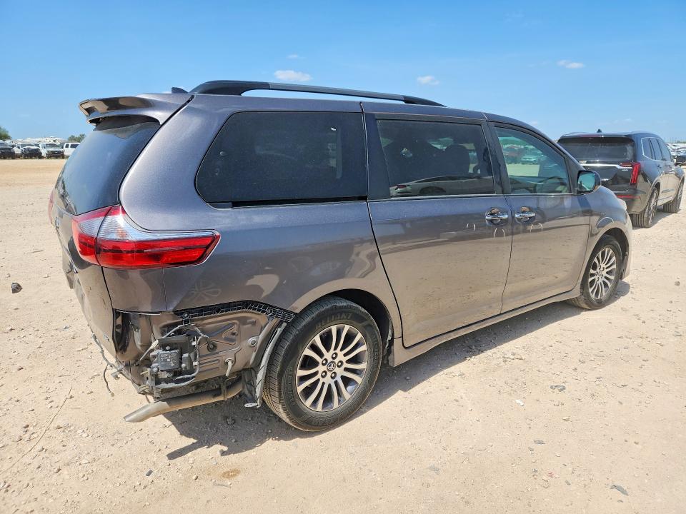62784906 :رقم المزاد ، 5TDYZ3DC3LS028388 vin ، 2020 Toyota Sienna مزاد بيع