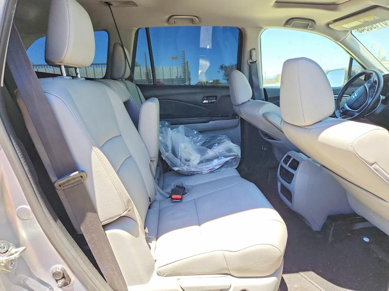 Продажа на аукционе авто 2017 Honda Pilot, vin: 5FNYF5H5XHB037049, номер лота: 61196546