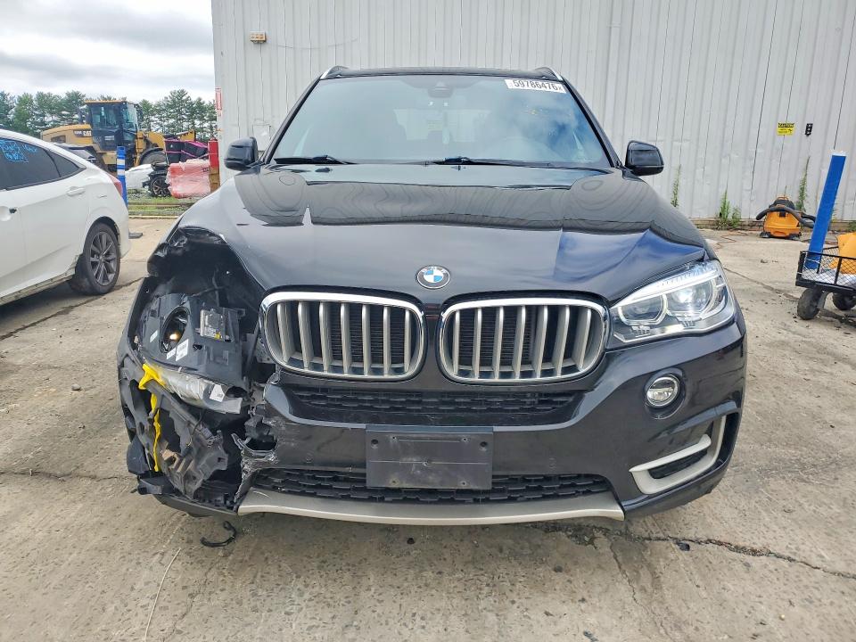 59786476 :رقم المزاد ، 5UXKR0C52J0X87667 vin ، 2018 Bmw X5 مزاد بيع