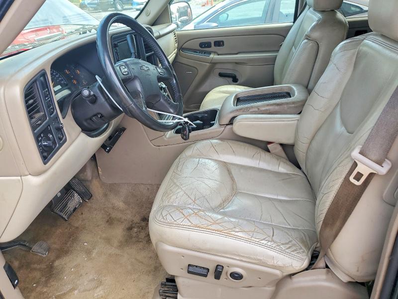 60656536 :رقم المزاد ، 3GNFK16Z35G164742 vin ، 2005 Chevrolet Suburban مزاد بيع