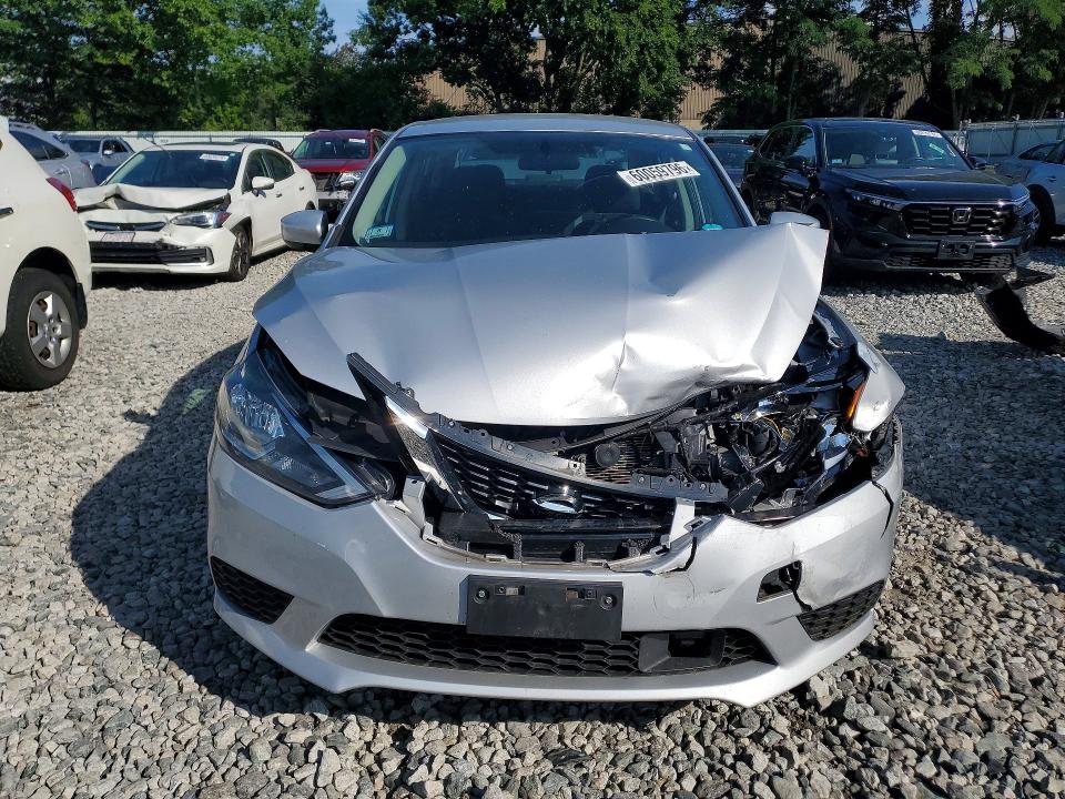 Продажа на аукционе авто 2018 Nissan Sentra, vin: 3N1AB7AP3JL635594, номер лота: 60059796