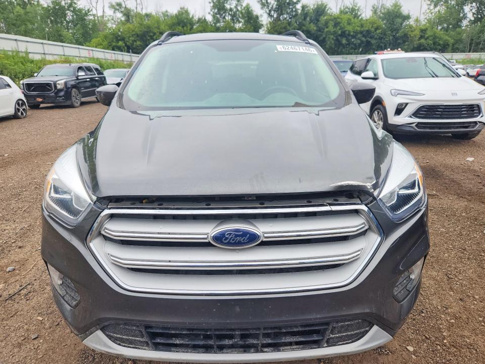 Продаж на аукціоні авто 2018 Ford Escape, vin: 1FMCU9HD6JUB09467, номер лоту: 62467146