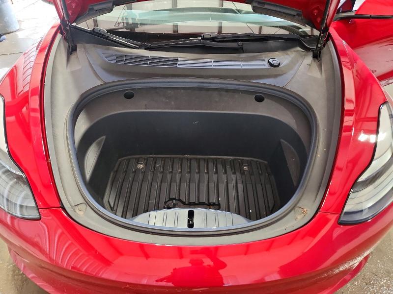 62981746 :رقم المزاد ، 5YJ3E1EA7NF370361 vin ، 2022 Tesla Model 3 مزاد بيع