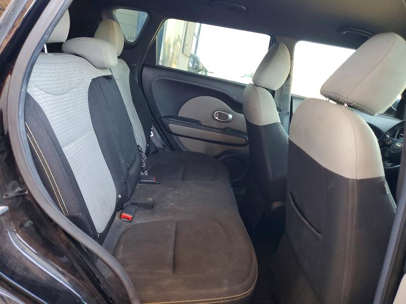 60656856 :رقم المزاد ، KNDJP3A52F7187964 vin ، 2015 Kia Soul مزاد بيع