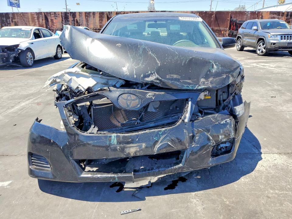 2011 Toyota Camry მანქანა იყიდება აუქციონზე, vin: 4T4BF3EK1BR208372, აუქციონის ნომერი: 59335306