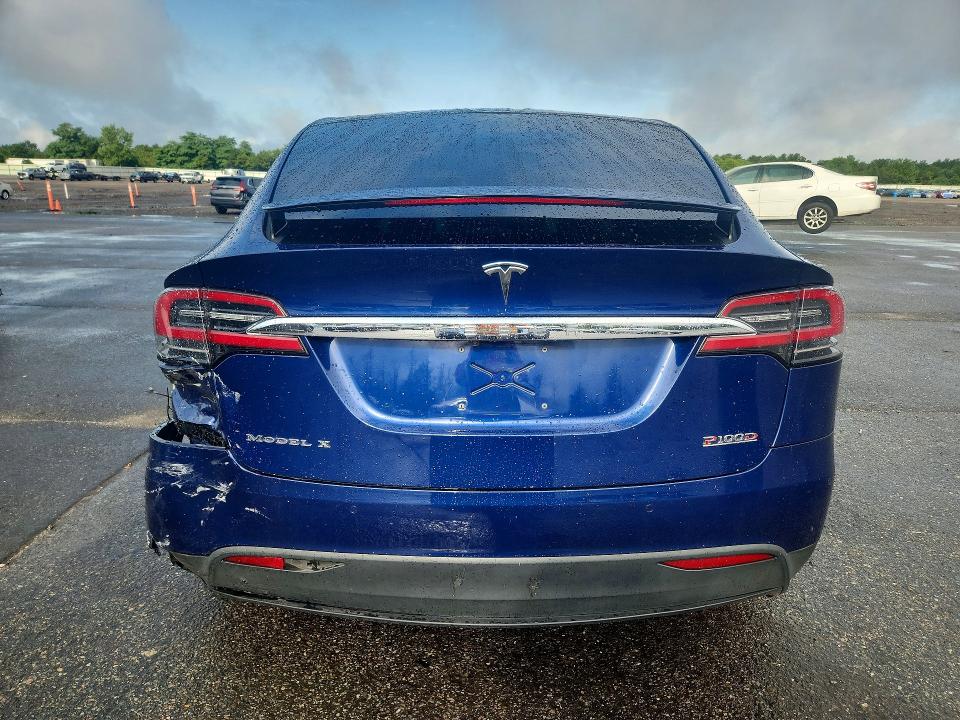 2017 Tesla Model X მანქანა იყიდება აუქციონზე, vin: 5YJXCBE40HF075999, აუქციონის ნომერი: 61919646