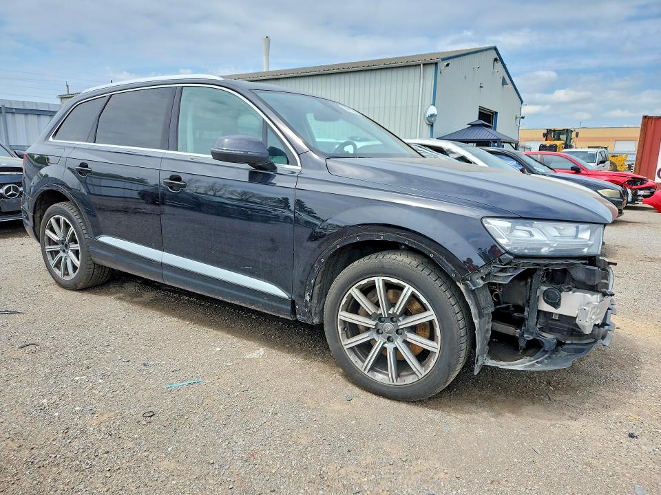 59697596 :رقم المزاد ، WA1VAAF76JD020187 vin ، 2018 Audi Q7 مزاد بيع