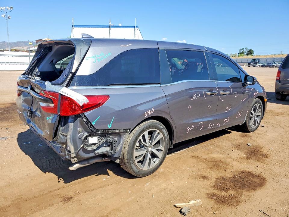 2021 Honda Odyssey მანქანა იყიდება აუქციონზე, vin: 5FNRL6H8XMB033963, აუქციონის ნომერი: 61098946