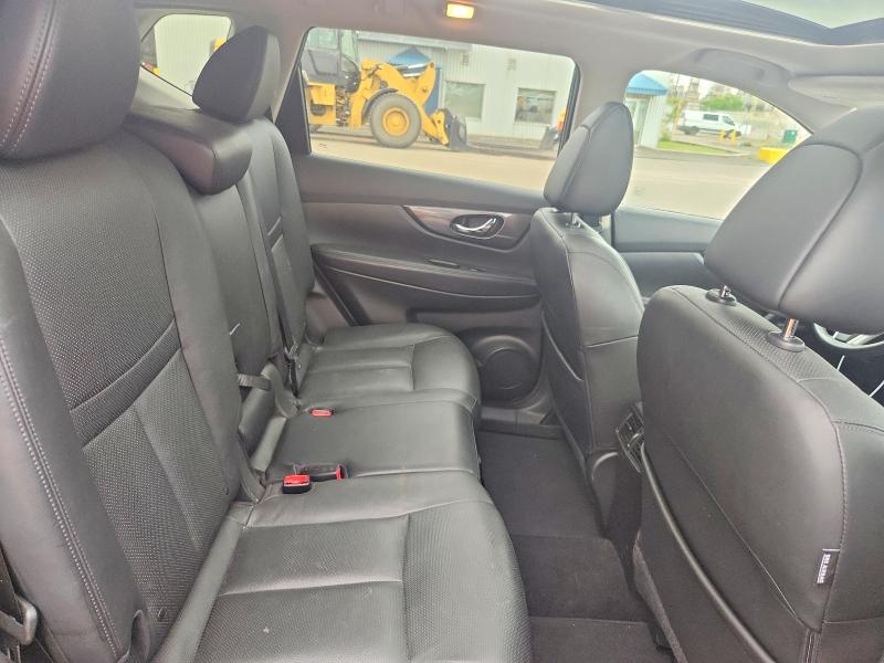 59367946 :رقم المزاد ، 5N1AT2MVXFC845857 vin ، 2015 Nissan Rogue مزاد بيع