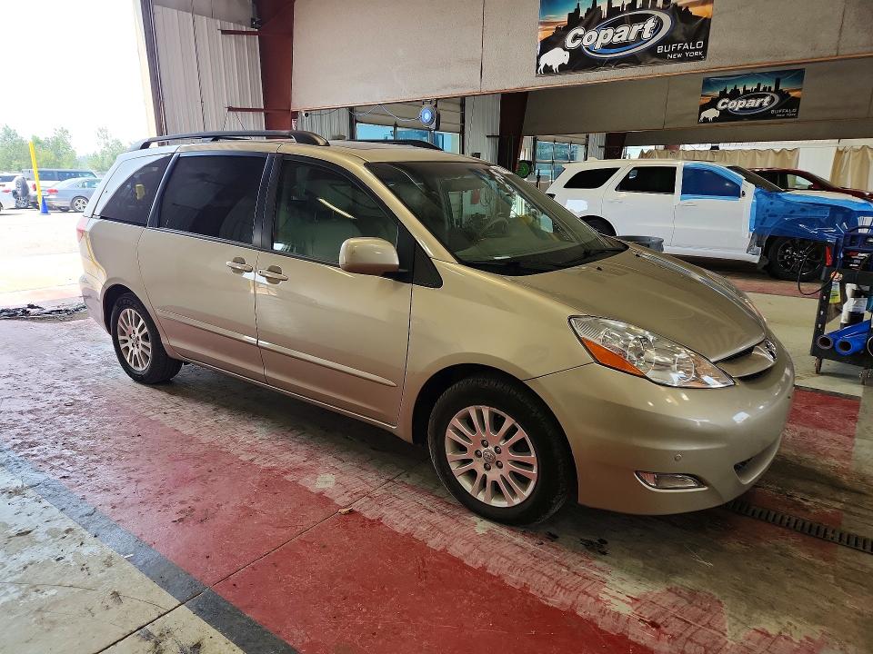 82114405 :رقم المزاد ، 5TDZK22C89S227225 vin ، 2009 Toyota Sienna مزاد بيع