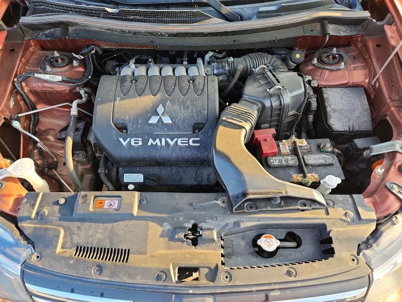 2014 Mitsubishi Outlander მანქანა იყიდება აუქციონზე, vin: JA4JZ4AX8EZ018787, აუქციონის ნომერი: 61243786