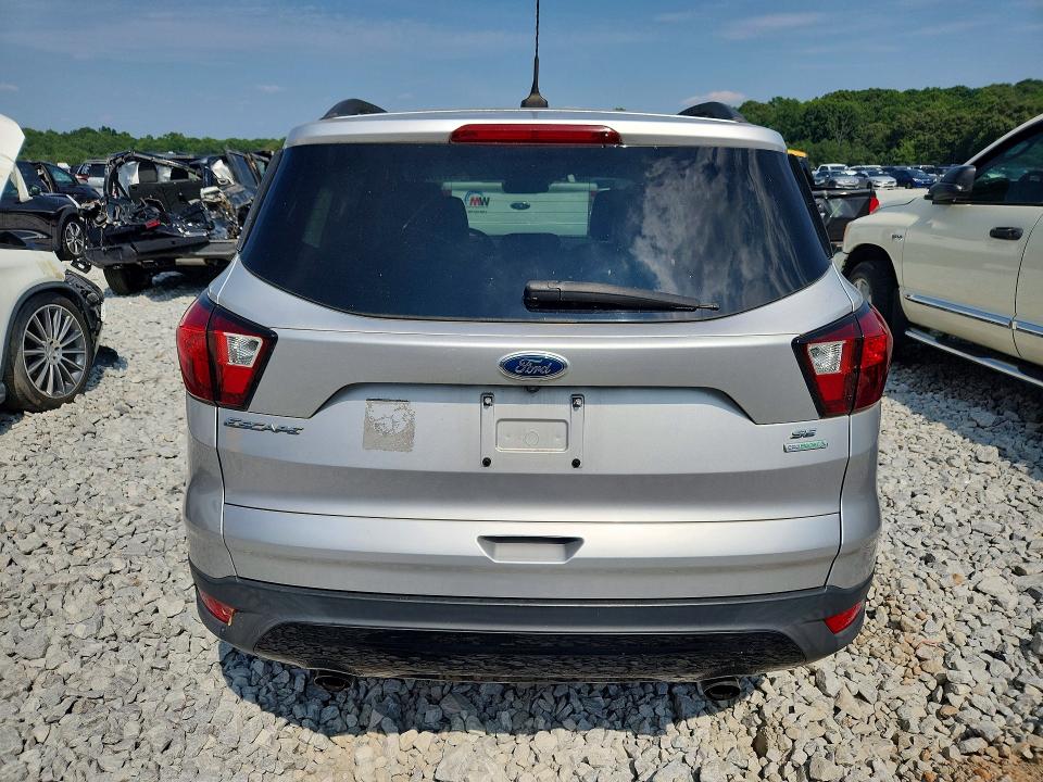 2019 Ford Escape მანქანა იყიდება აუქციონზე, vin: 1FMCU0GD3KUB09196, აუქციონის ნომერი: 62722076