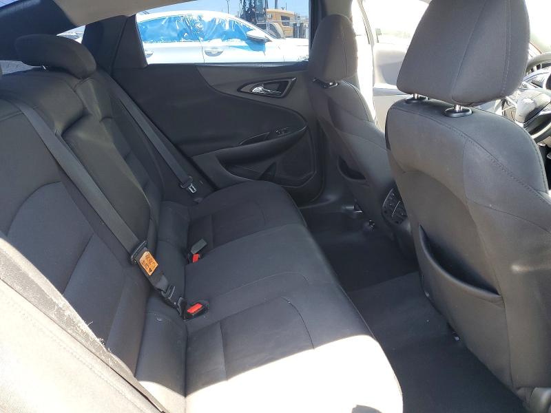 61351016 :رقم المزاد ، 1G1ZD5ST9JF260436 vin ، 2018 Chevrolet Malibu مزاد بيع