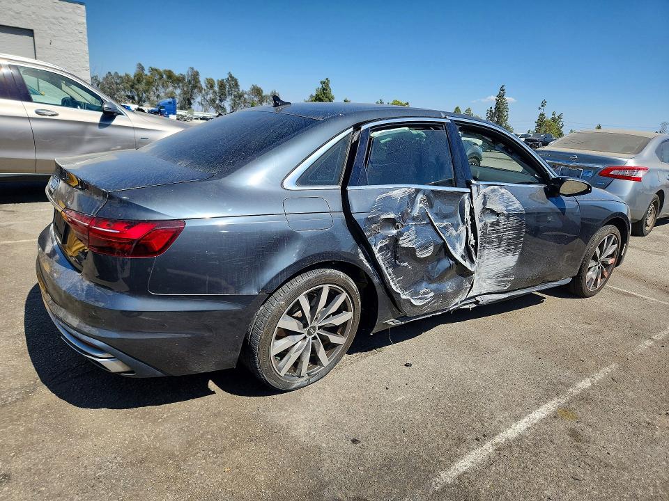 Продажа на аукционе авто 2021 Audi A4, vin: WAUBBAF48MN012762, номер лота: 61414846
