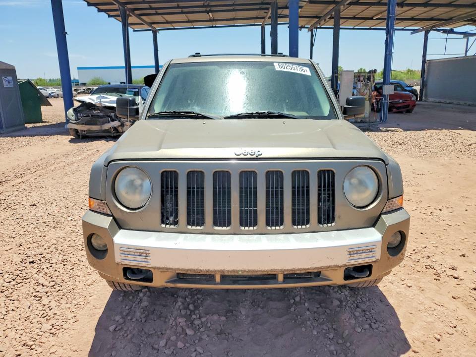 60255736 :رقم المزاد ، 1J8FF48W47D303559 vin ، 2007 Jeep Patriot مزاد بيع