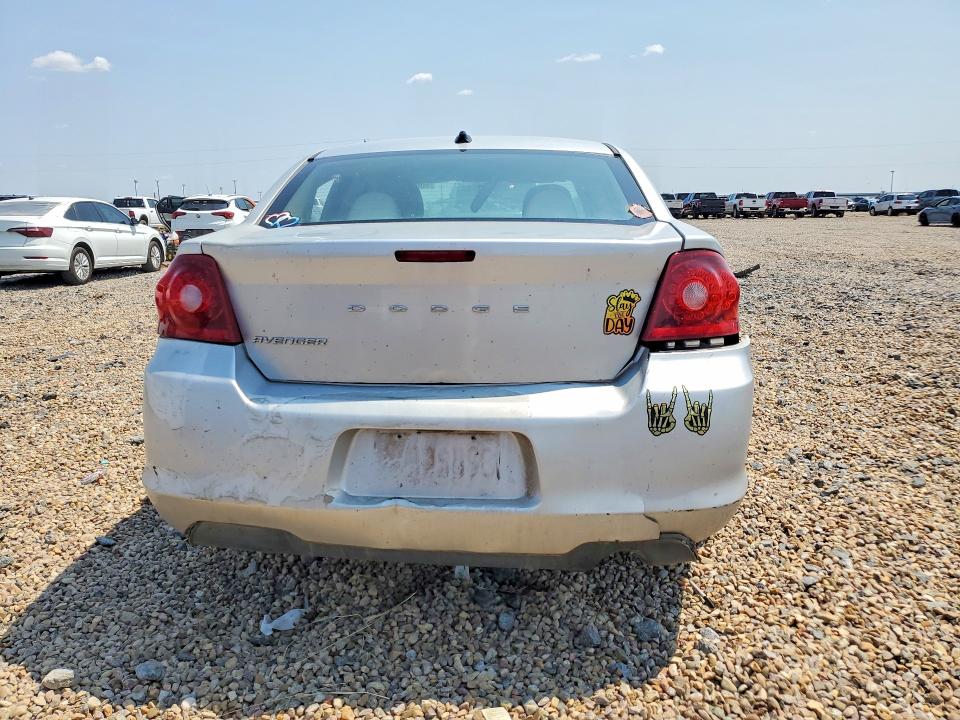 60058356 :رقم المزاد ، 1C3CDZAB2CN155943 vin ، 2012 Dodge Avenger مزاد بيع