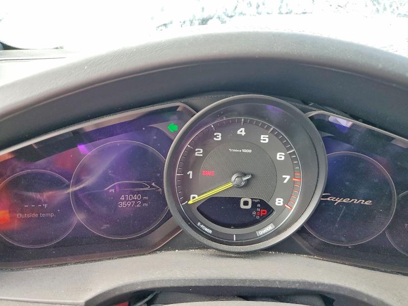 61340976 :رقم المزاد ، WP1AE2AY1PDA12004 vin ، 2023 Porsche Cayenne مزاد بيع