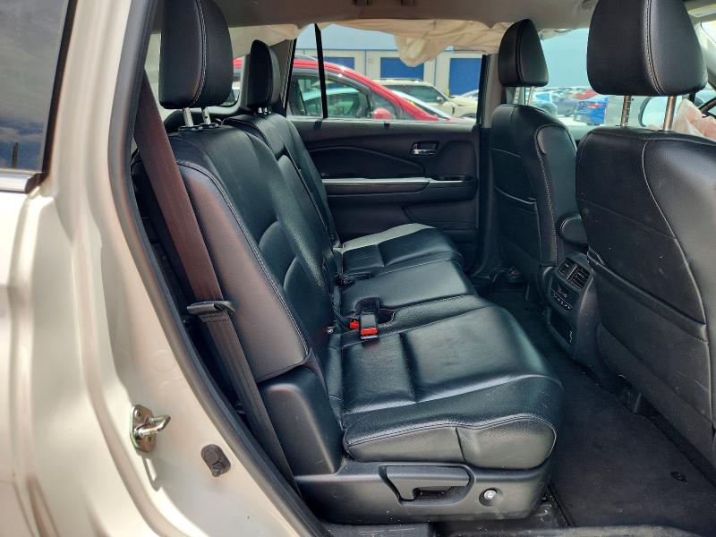 61046036 :رقم المزاد ، 5FNYF6H59KB067012 vin ، 2019 Honda Pilot مزاد بيع
