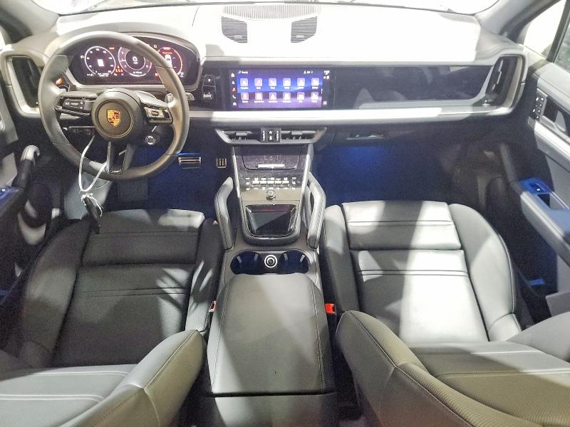 58699856 :رقم المزاد ، WP1AL2AY8TDA15921 vin ، 2026 Porsche Cayenne مزاد بيع