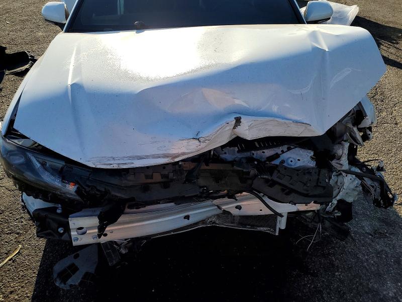 61044936 :رقم المزاد ، 4T1DAACK5SU608699 vin ، 2025 Toyota Camry مزاد بيع