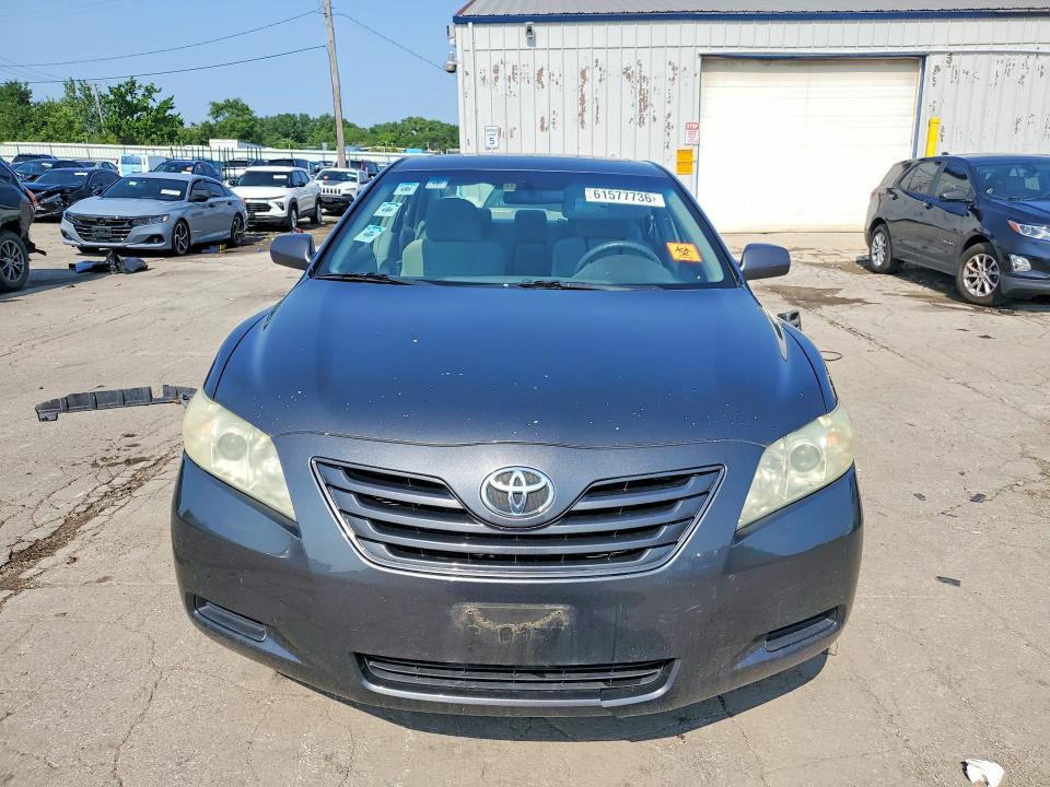 61577736 :رقم المزاد ، 4T4BE46K89R048041 vin ، 2009 Toyota Camry مزاد بيع