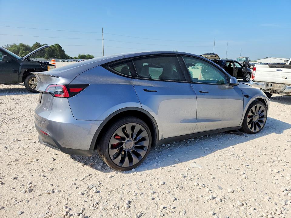 62265516 :رقم المزاد ، 7SAYGDEF9SA351948 vin ، 2025 Tesla Model Y مزاد بيع