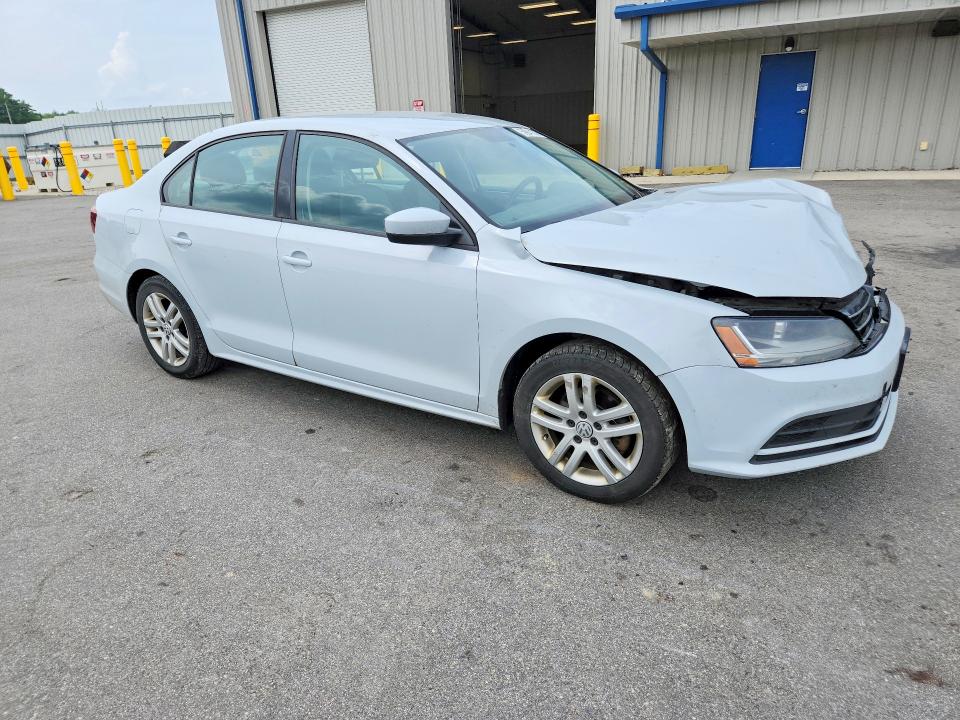 Продажа на аукционе авто 2018 Volkswagen Jetta, vin: 3VW2B7AJ5JM262482, номер лота: 59841576