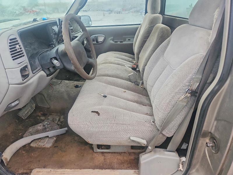 Продажа на аукционе авто 1998 Chevrolet Gmt-400, vin: 1GCEC14W8WZ223800, номер лота: 60865526