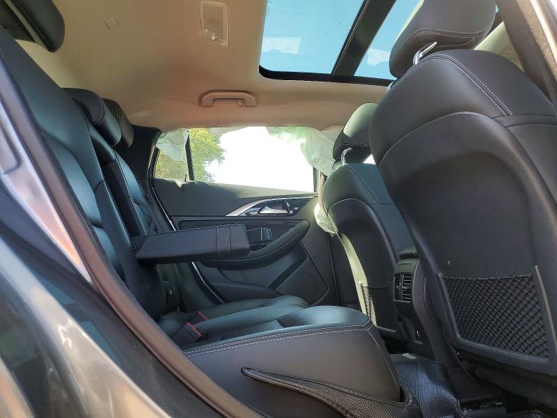 2017 Infiniti Qx30 მანქანა იყიდება აუქციონზე, vin: SJKCH5CR3HA032506, აუქციონის ნომერი: 60572636