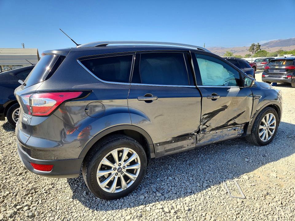 Aukcja sprzedaży 2017 Ford Escape, vin: 1FMCU0J92HUF08923, numer aukcji: 59706596