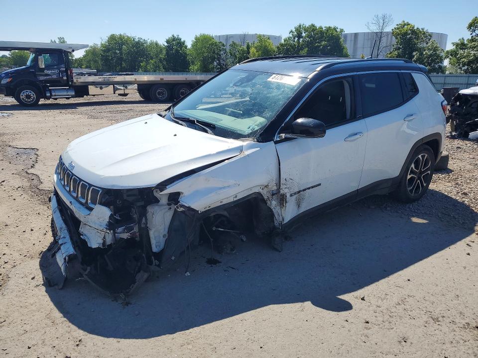 61202196 :رقم المزاد ، 3C4NJDCB9NT183559 vin ، 2022 Jeep Compass مزاد بيع