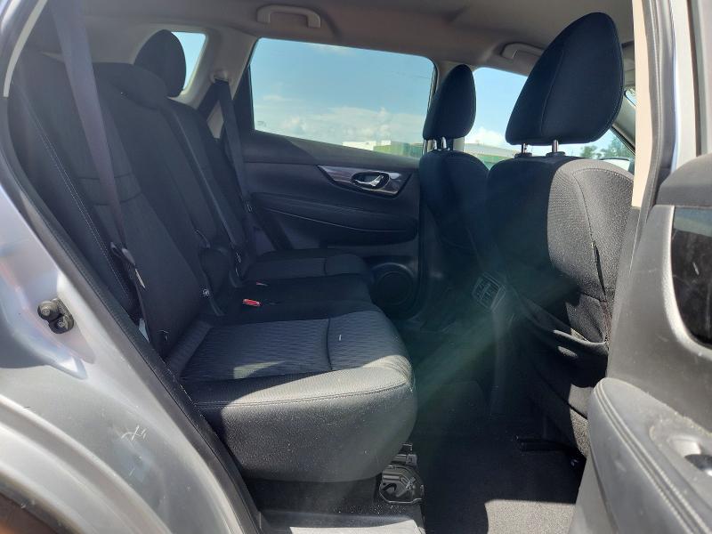 61473406 :رقم المزاد ، KNMAT2MV2HP552518 vin ، 2017 Nissan Rogue Sv مزاد بيع