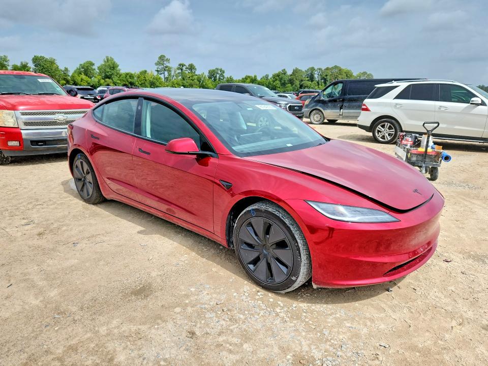 Продаж на аукціоні авто 2026 Tesla Model 3, vin: 5YJ3E1EA0TF143879, номер лоту: 61249726