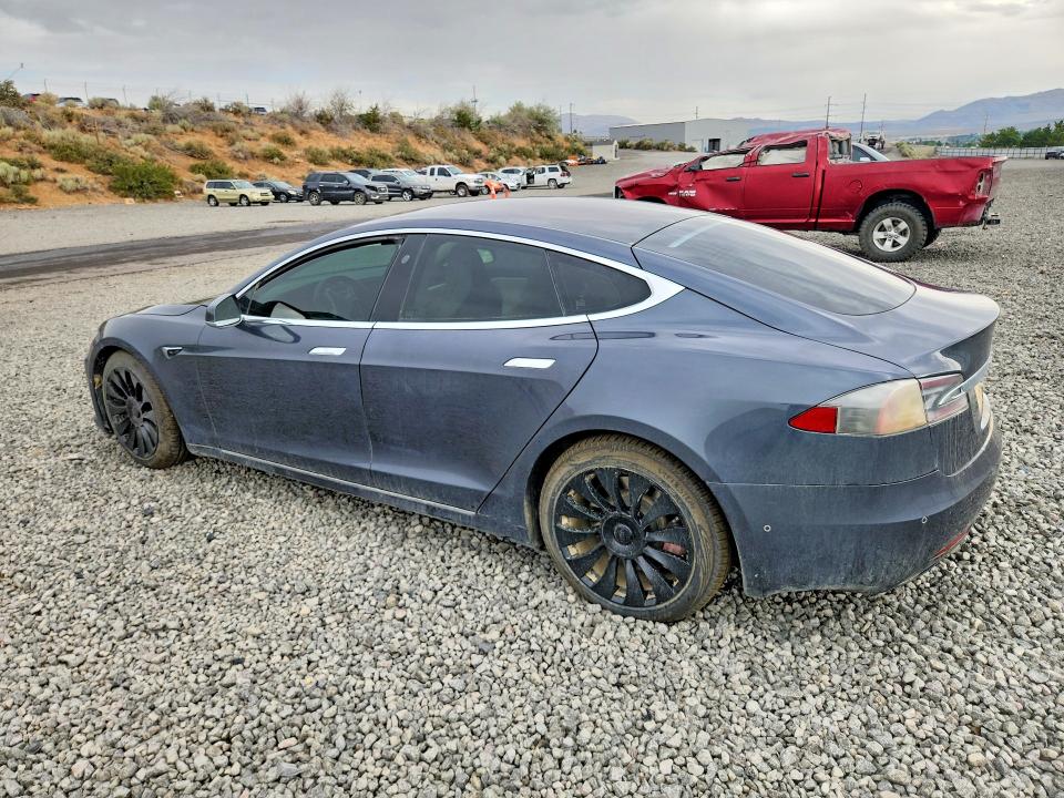 Продаж на аукціоні авто 2018 Tesla Model S, vin: 5YJSA1E20JF253599, номер лоту: 60273966