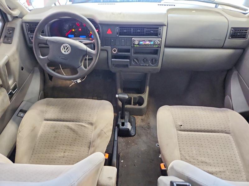 Продаж на аукціоні авто 2002 Volkswagen Eurovan, vin: WV2NB47042H045932, номер лоту: 60476766