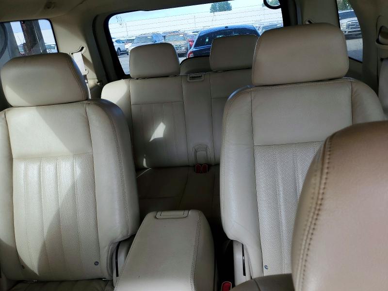 Продажа на аукционе авто 2004 Lincoln Aviator, vin: 5LMEU88HX4ZJ01060, номер лота: 62812376