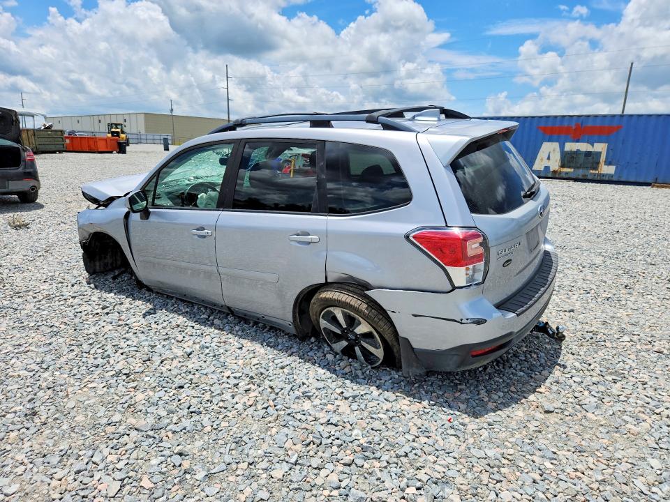 Продажа на аукционе авто 2017 Subaru Forester, vin: JF2SJAEC3HH451954, номер лота: 61107126
