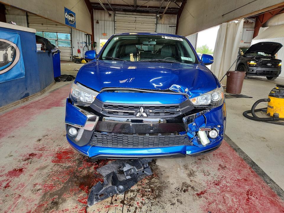 Продажа на аукционе авто 2018 Mitsubishi Outlander Sport, vin: JA4AR3AW2JZ033488, номер лота: 62838076